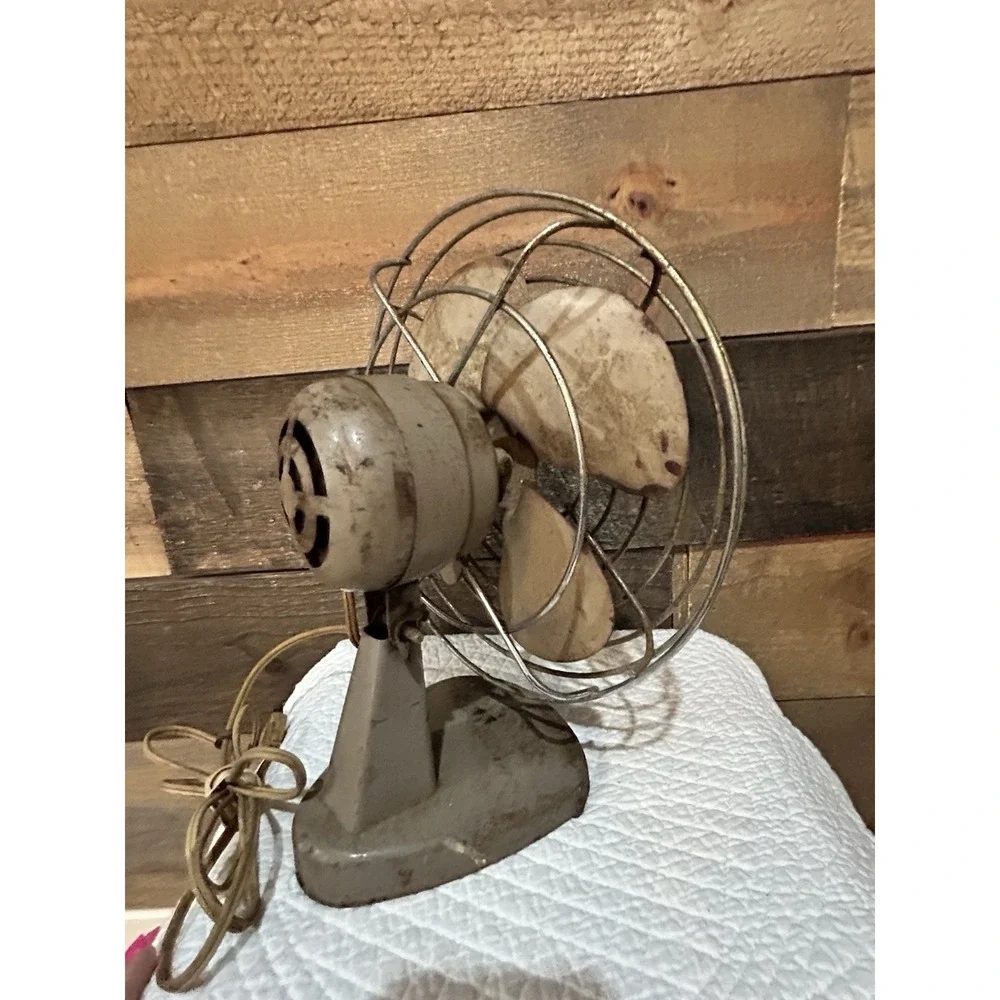 Antique Desk Fan‎ Vintage Works